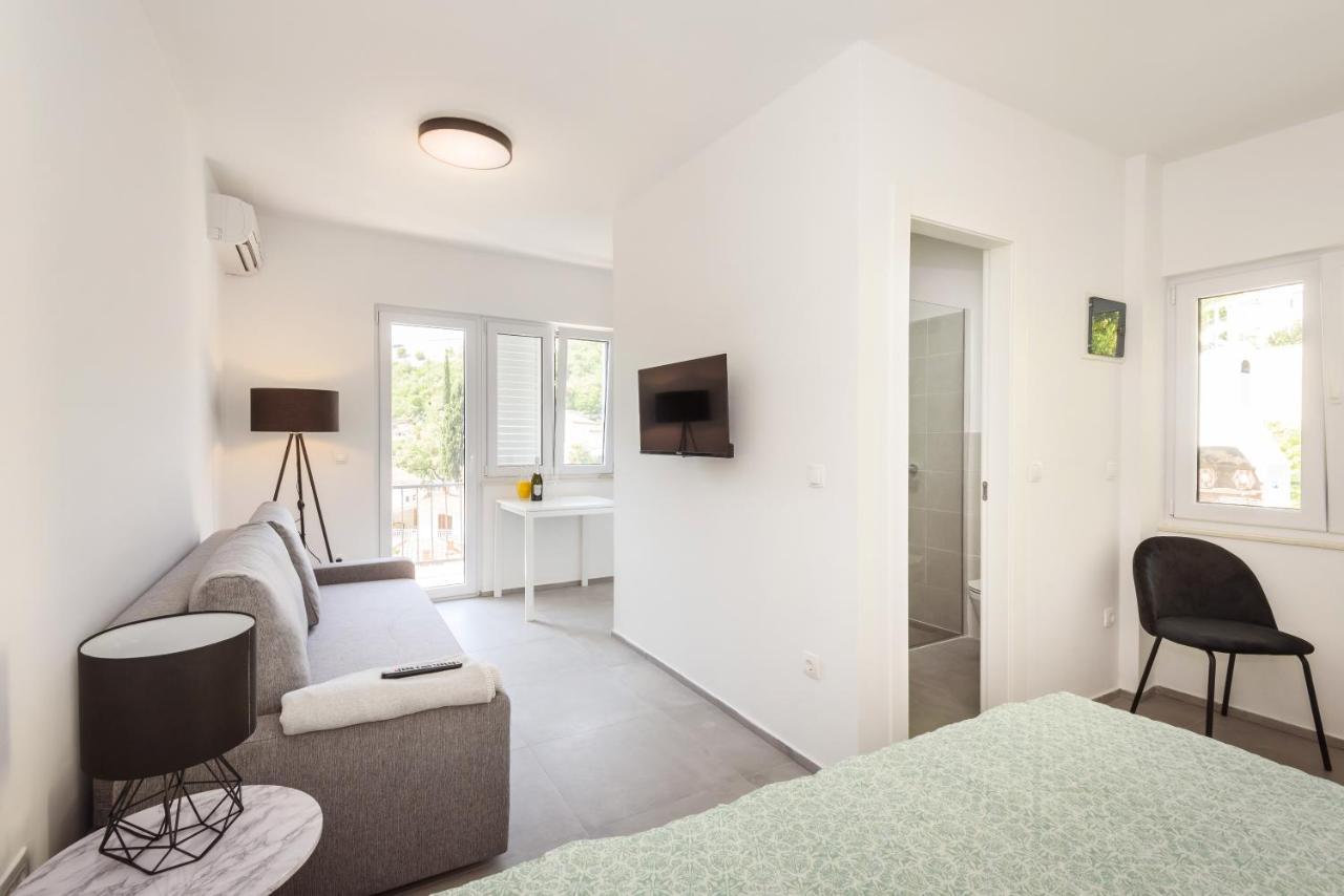 Family House Grey Appartement Duboka Buitenkant foto